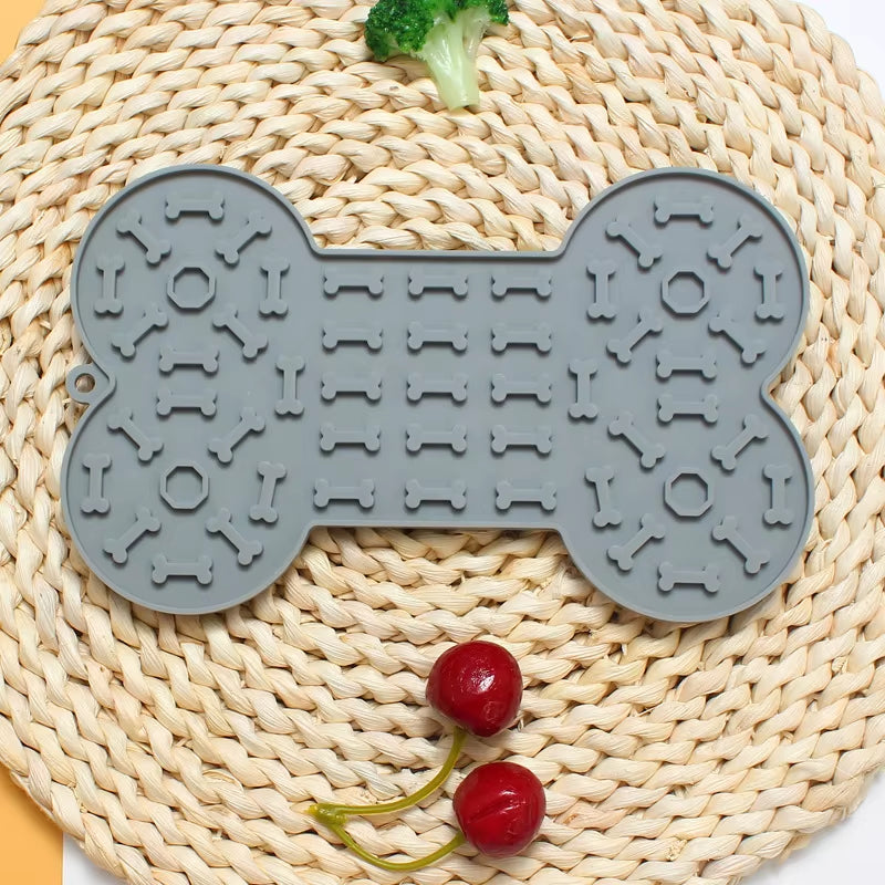Bone Shape Silicone Licking Pad Pet Dog Peanut Butter Slow Food Bowl Eating for Cats Dogs Feeder Feeding Lickmat
