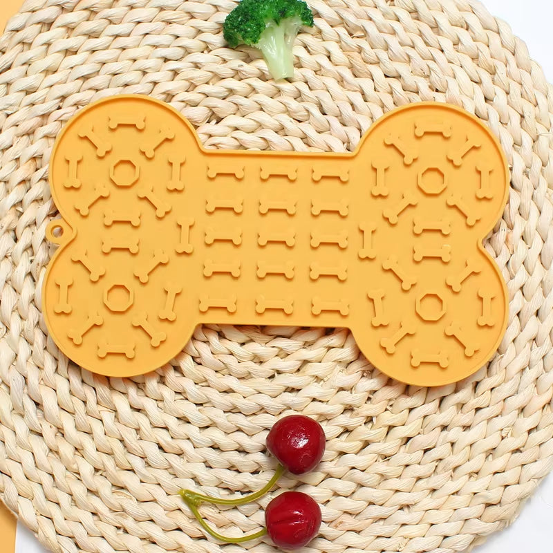 Bone Shape Silicone Licking Pad Pet Dog Peanut Butter Slow Food Bowl Eating for Cats Dogs Feeder Feeding Lickmat